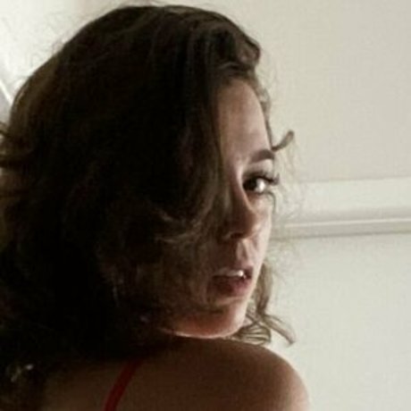 taylorraannee model naked pic