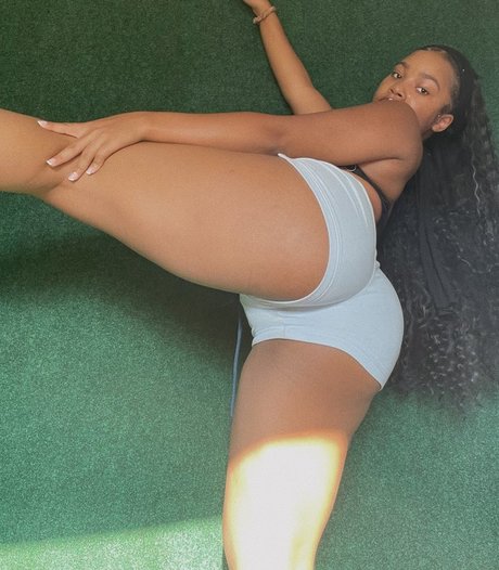 liamirandalinzy model porn pictures