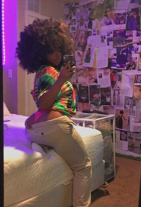 liamirandalinzy erotic star img