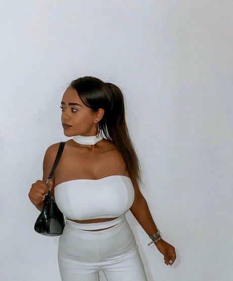 big tits couple onlyfans pornographic picture