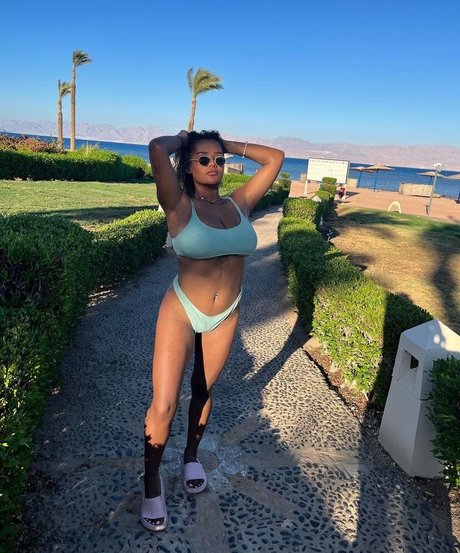 ebony cumshot onlyfans hot sexy image