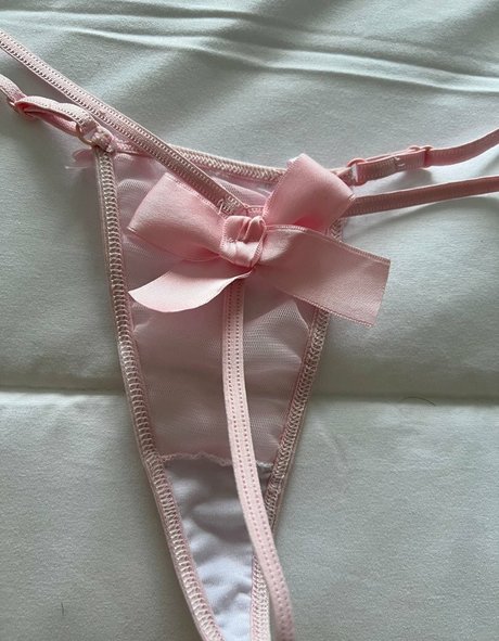 petite skinny onlyfans beautiful pictures