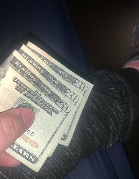 brookelynnebou top profile image