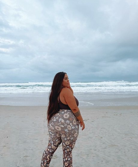 Antonia Waerea Adams top actress pic