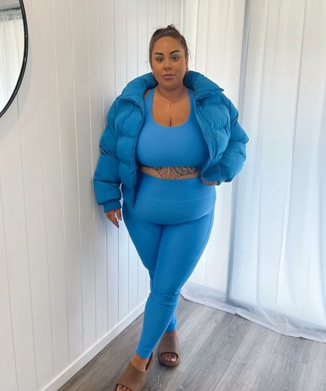 Antonia Waerea Adams model pornographic img