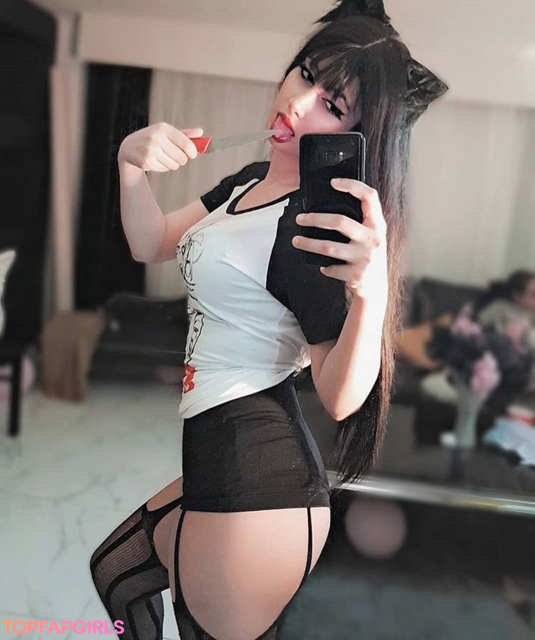 Choukandii pornographic model picture