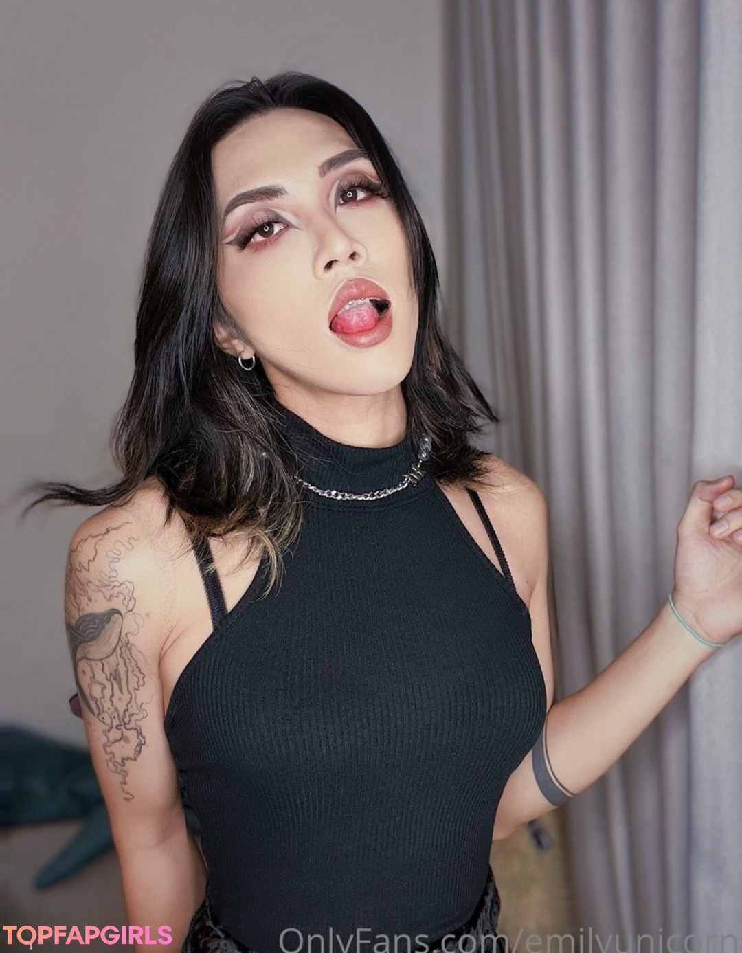 Emily Yunicorn pornstar high quality pictures