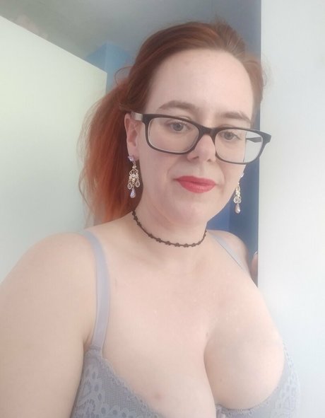 lesbian seduction onlyfans beautiful img