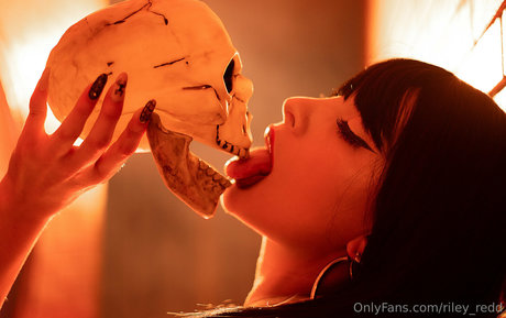 Riley Red pretty star image