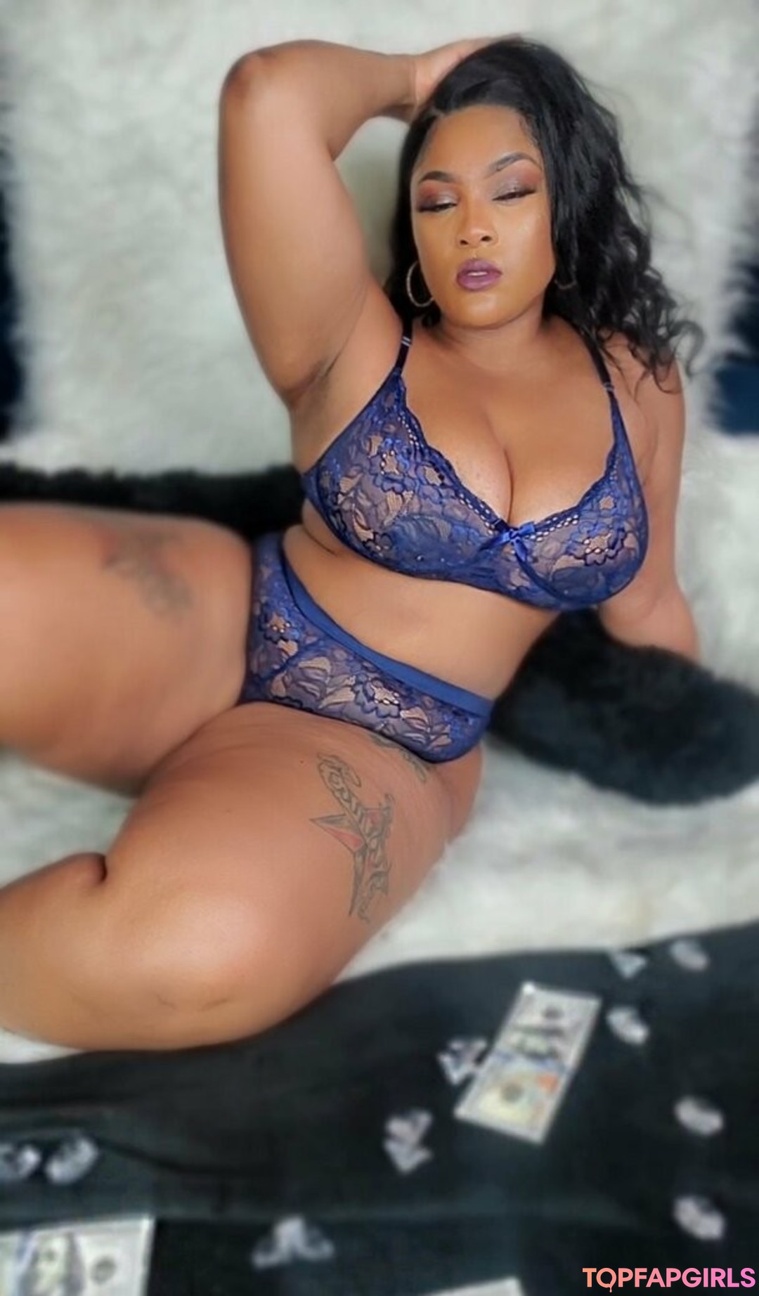 psychologist onlyfans pornographic pics