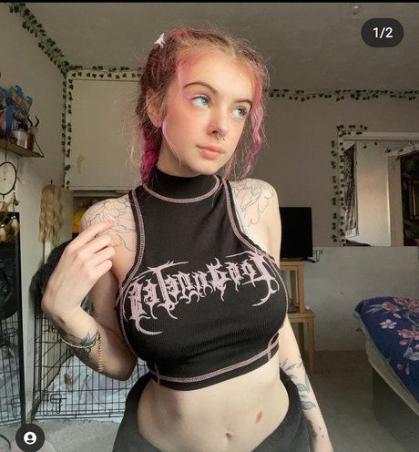 Dynos nudes star images