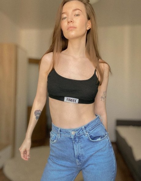 lesbian anal strapon onlyfans porno photo