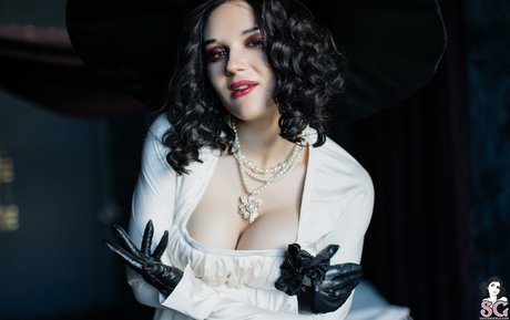 MarshSwallow star nudes picture