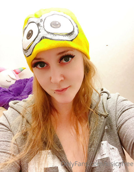 kisicafree pornstar exclusive img