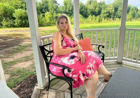 blonde midget onlyfans pornos gallery