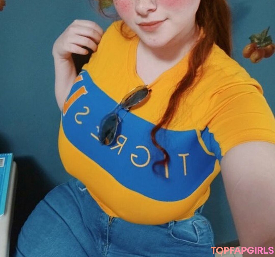 chubby kitty onlyfans sexy nude photos