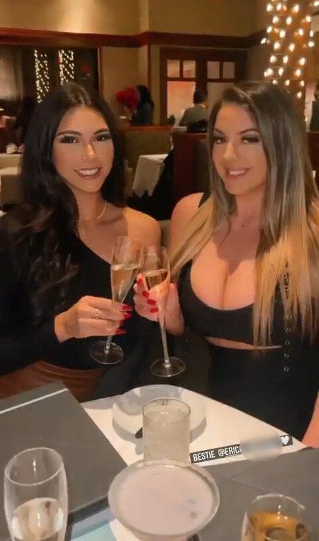 Rachel S model nice photo