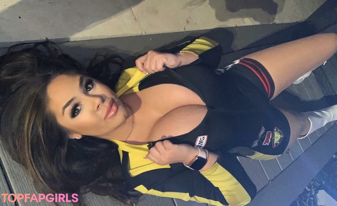 japanese schoolgirl onlyfans hot gallery