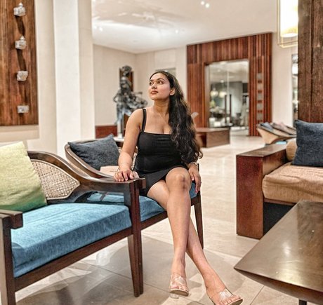 Nimesha Jayarathne top pornstar pic