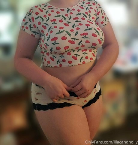 lilacandholly perfect pornstar photos