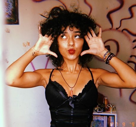 Caxinhox hot star pics