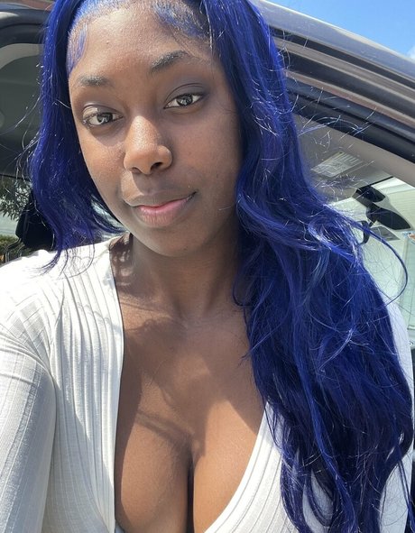 busty onlyfans free xxx image