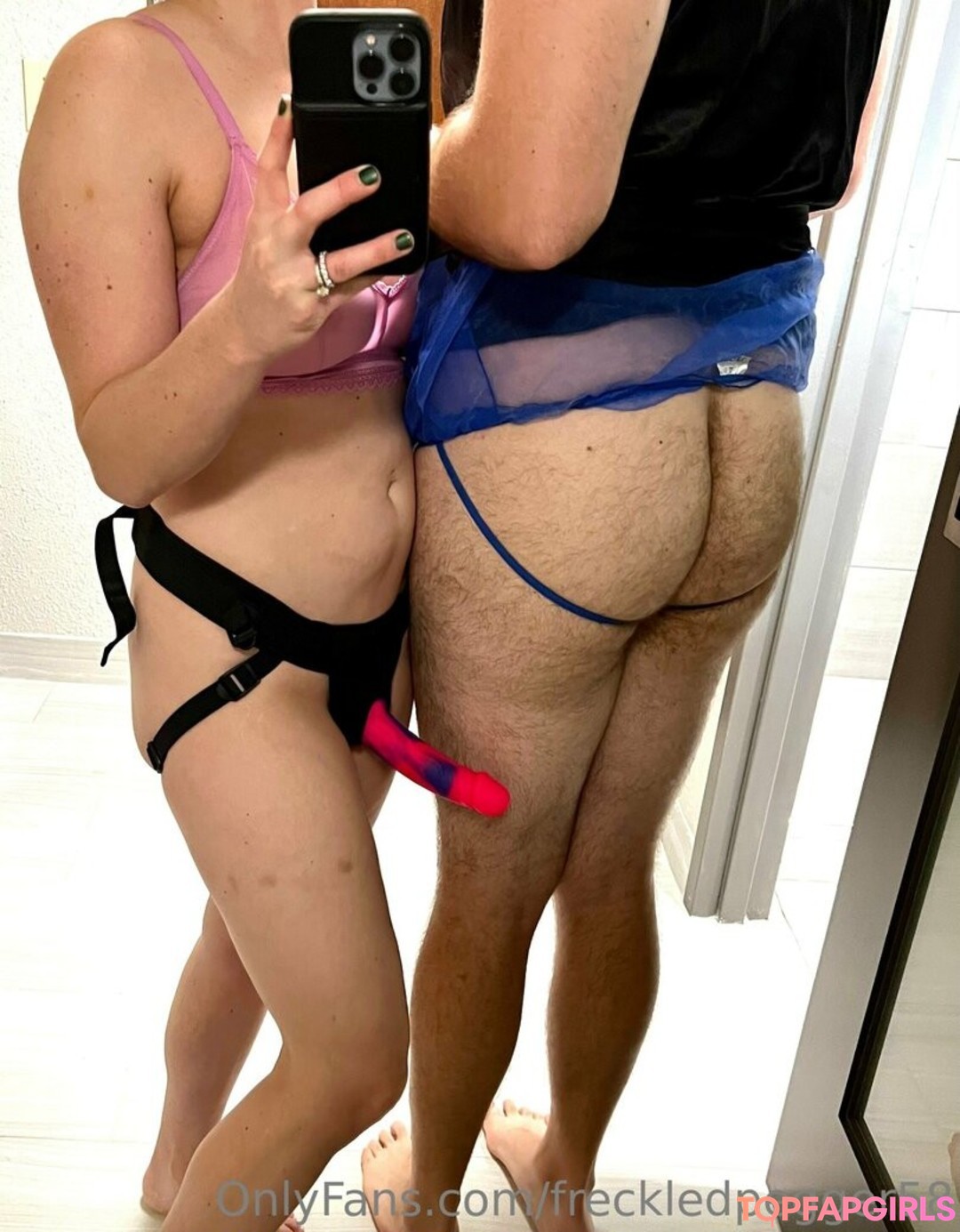 amateur blonde onlyfans pretty image