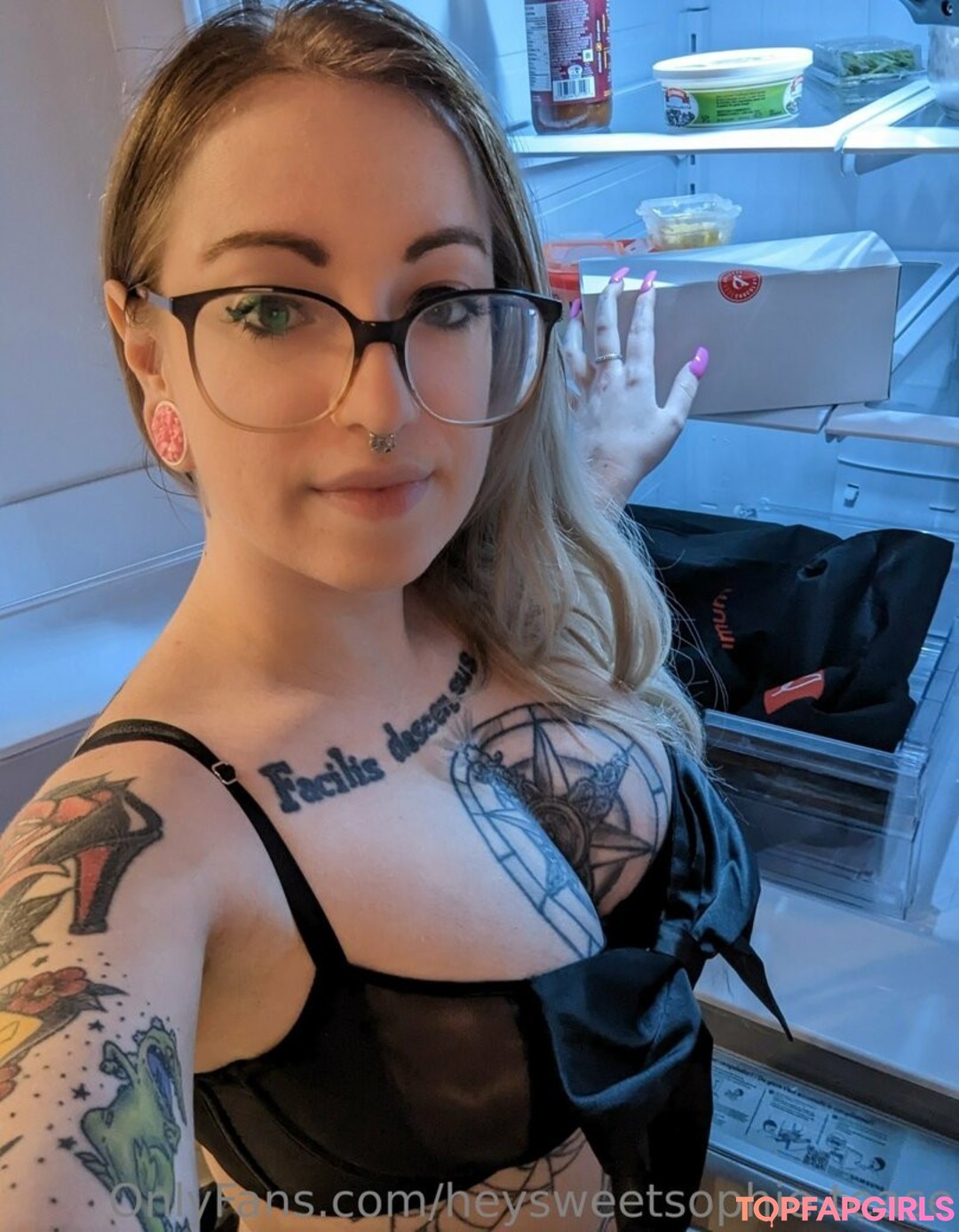 heysweetsophie tease sex pornstar pic