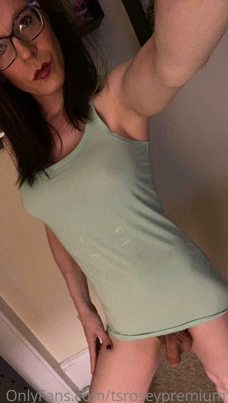 tsroseypremium model nudes pic