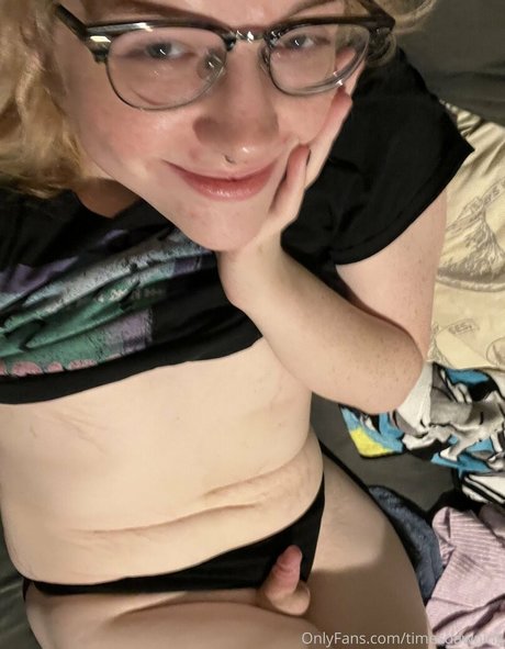 skinny babe onlyfans naked pic