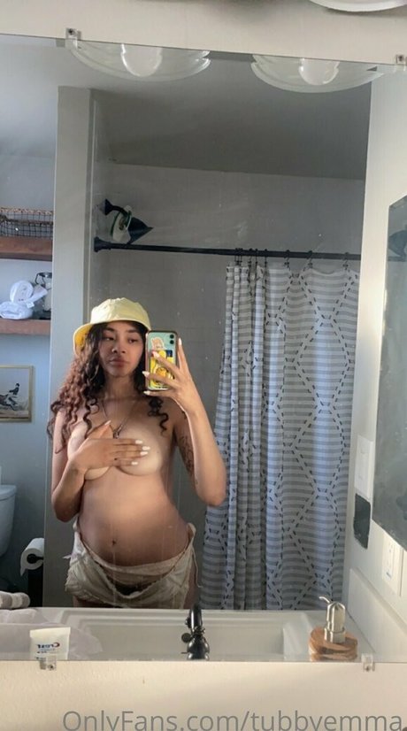 tubbyemma naked actress archive