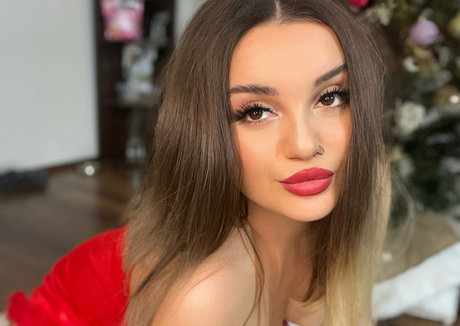 lesbian milf onlyfans beautiful gallery