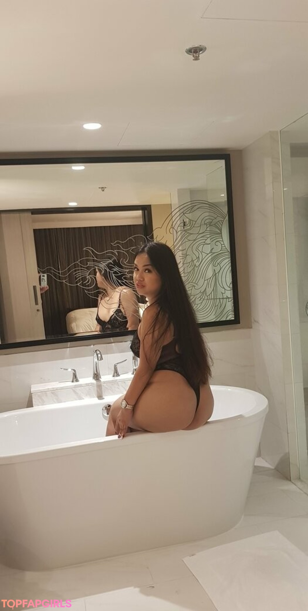 chubby small tits onlyfans exclusive images