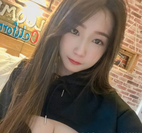 busty bbw onlyfans nudes pictures