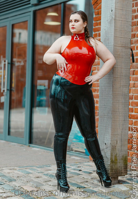 misspheejameson pornstar high quality picture