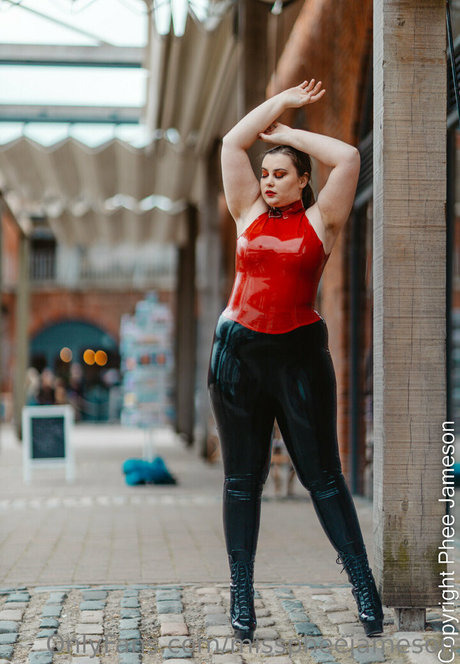 misspheejameson model adult image