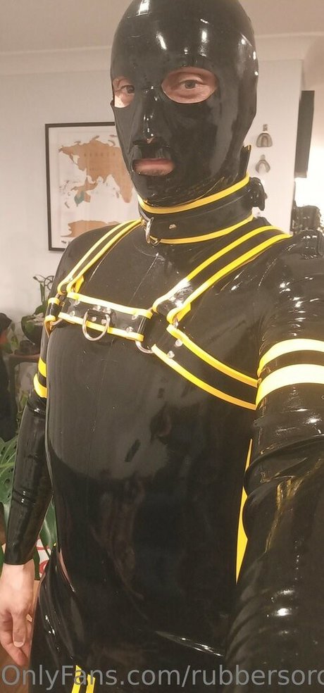 rubbersorcerer erotic actress pictures