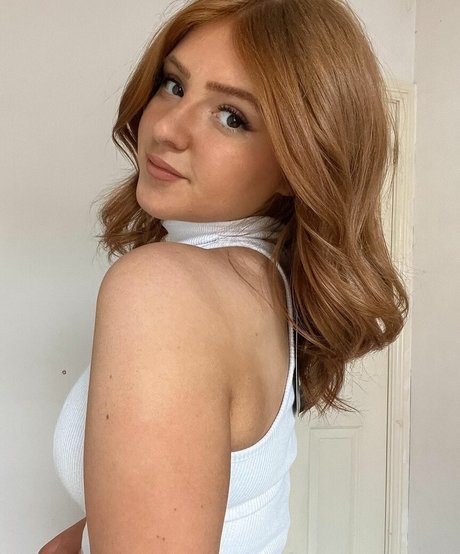 basicallycatx pretty model picture