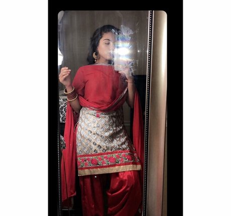 Sukh Bains beautiful pornstar photos