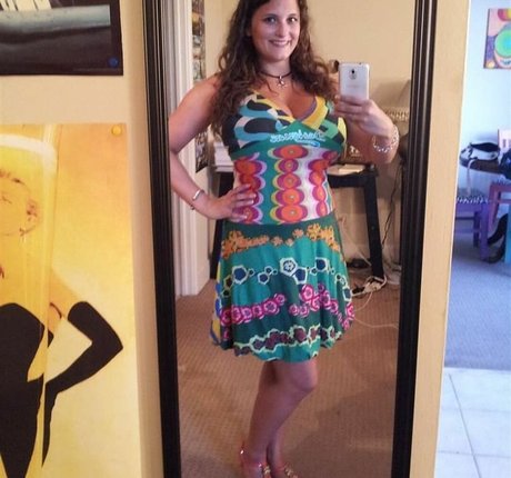 Avery Harwood star naked archive