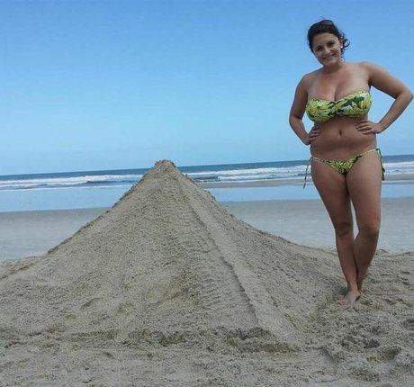 Avery Harwood pornstar adult image