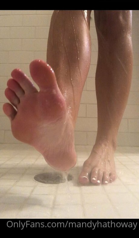 mandyhathoway art model photos