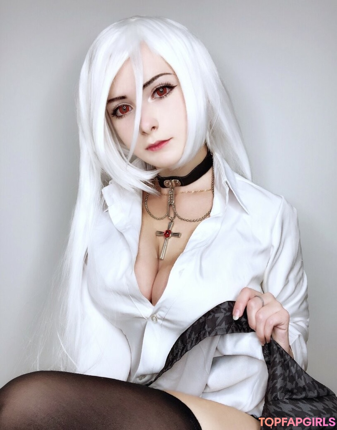 Nikachi tyan model pornographic images