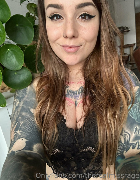 therealmissrage hd star img