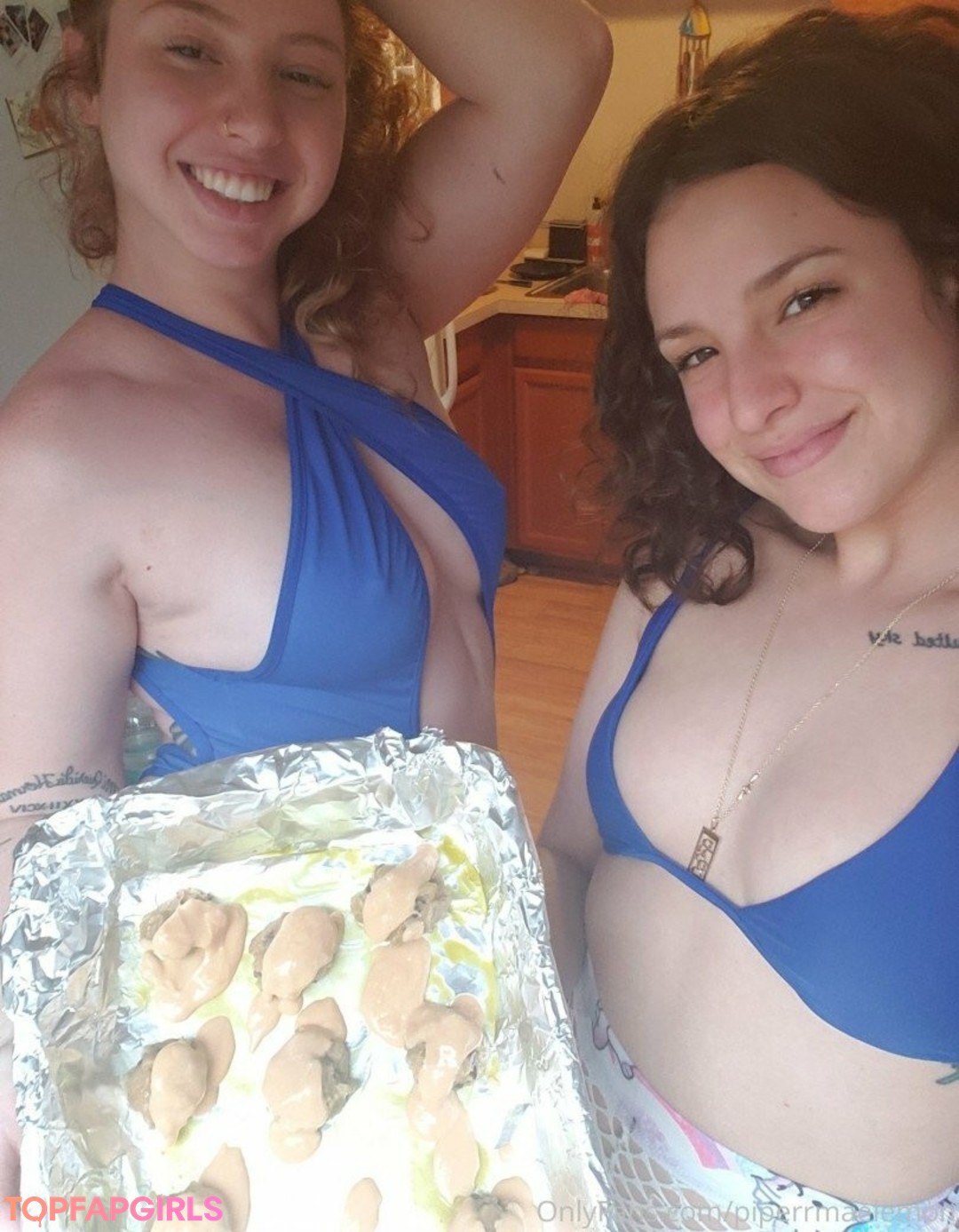 PiperMaePeach model adult pics