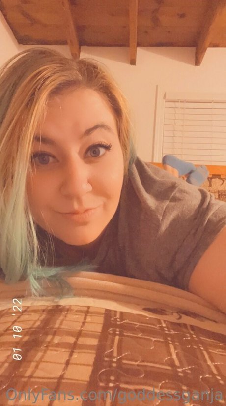 goddessganja model img