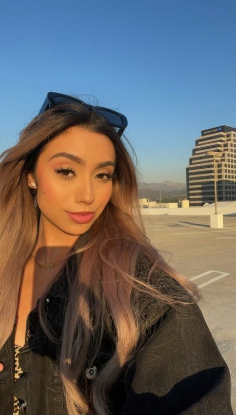 aashleygiselle pornstar sexy pic