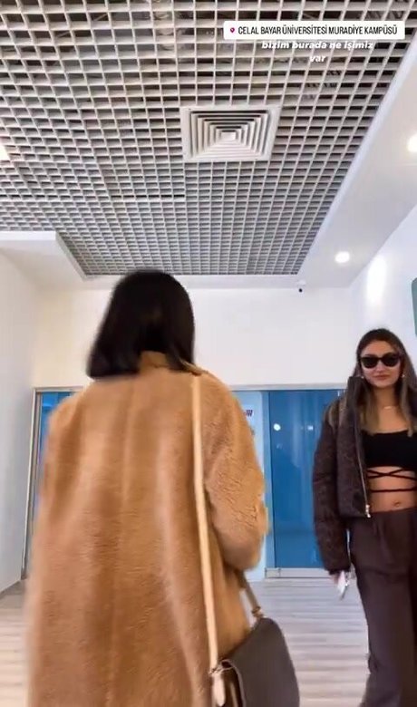 aysgencc nude model pictures