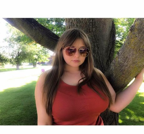 milf pregnant onlyfans exclusive images