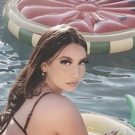 blowjob cum in mouth onlyfans pretty picture